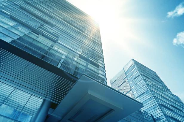 ��Ѷ�򱨣�����һ�߳���д��¥�г��������Ϊ��