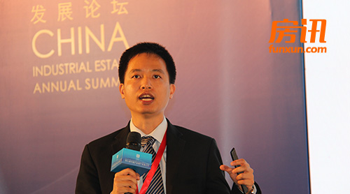 �����죺�й���ҵ�ز��³�̬