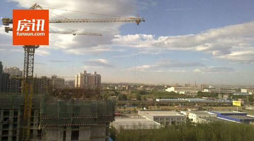 �ļ��ȸ��߳��мӿ����ع�Ӧ����