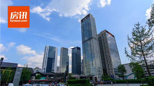 40�꣬�ɶ��ɻ�����Ȧ������ҵ����