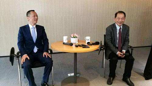 �������ټ�������ܲ� ��ƶ��»�Ƹ��ף��ʤΪ�ܲ�