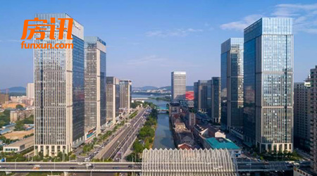 ���������ġ��Ͼ�¥��ӭ�����г�