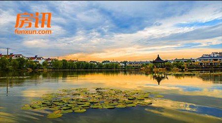 �����������걨�����м���ɫС��