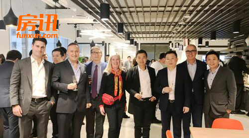 �ſ͹�����ػ����� ŦԼ�׸������칫������Ļ