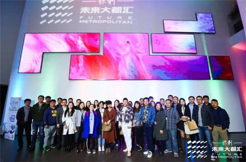 ��Ӱ��δ���Ľ��� ������δ���󶼻��׽��ѧ������