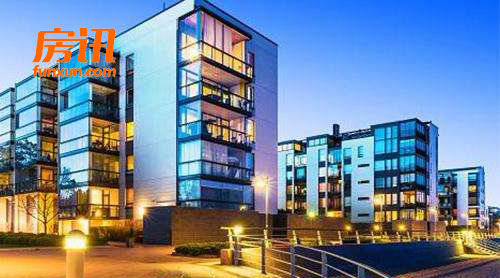 һ�߳������λ�ڽ�һ�����ֵ ȫ�����⹫ԢƷ��1200��