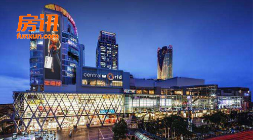 美国购物中心空置率创六年新高 零售业萧条冲