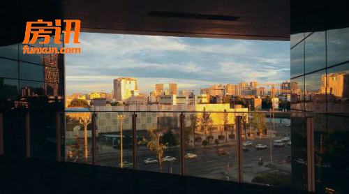 ������ʾ2017���й�����ס���г����׹�ģԼ145��Ԫ