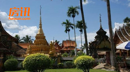 ������˫������Ʒ���ۼ��롰һ��һ�ꡱ