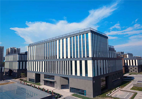 �׻�㳡�����̨��ҵ��չ�ġ���������