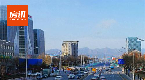 ʯ��ɽ¥�н��깩Ӧ���򳬹�ȥ����֮��