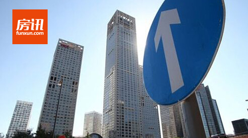 8�����߳��з����Ƿ���һ���߳���