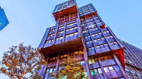 ��ݸ���⹫Ԣ�г�����ƽ�� δ�������������