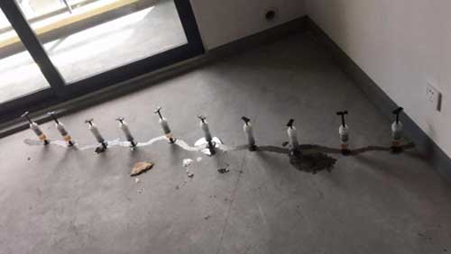 ����һ¥�̽���ǰ¥������ˣ�������˵�������²�󡱣�