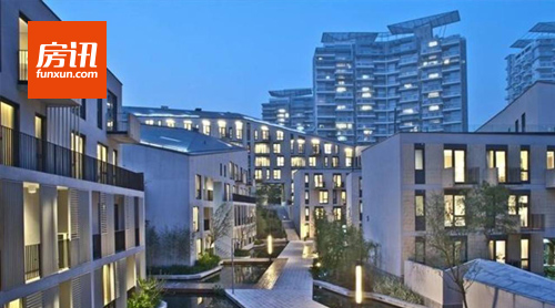 ���ڳ��⹫Ԣ�г����Ԫ����չ�ռ�