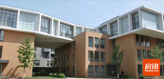 ��Ѷ�Ƽ�����԰���йط�����д��¥��ɽ�Ļ�������