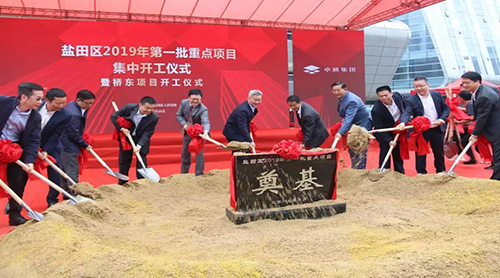 ׿Խ�����Ƚ��������� ���ڳ��и����Ŷ���Ŀʢ�󿪹�