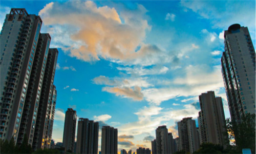 ���ؼ��ʣ��������귿�ز����ߺ��г��ź�