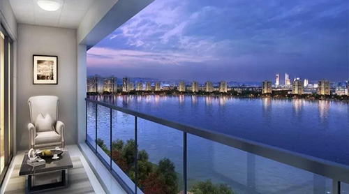 ���������� ����Զ�󡤺�ӳ��µ������