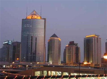 ���̾��õ���ɶ��չ�������ҵ�ʲ�Ȩ��