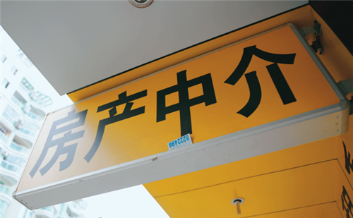 ��һ������н���ӯ������ ��ͣ���չ�