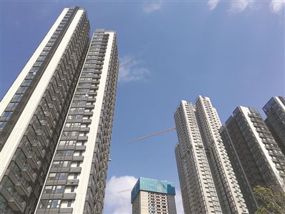 ��ݸ�����������������˶�����ʵ��