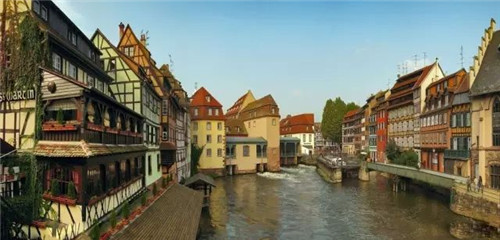 ȫ����ЭίԱ����ɫС�򡰵ز�������Ӧǿ���˳�