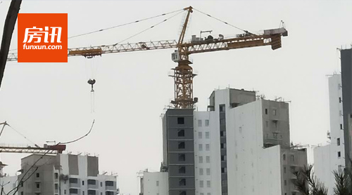 ��ǡ���������ڣ����ز��г������±仯